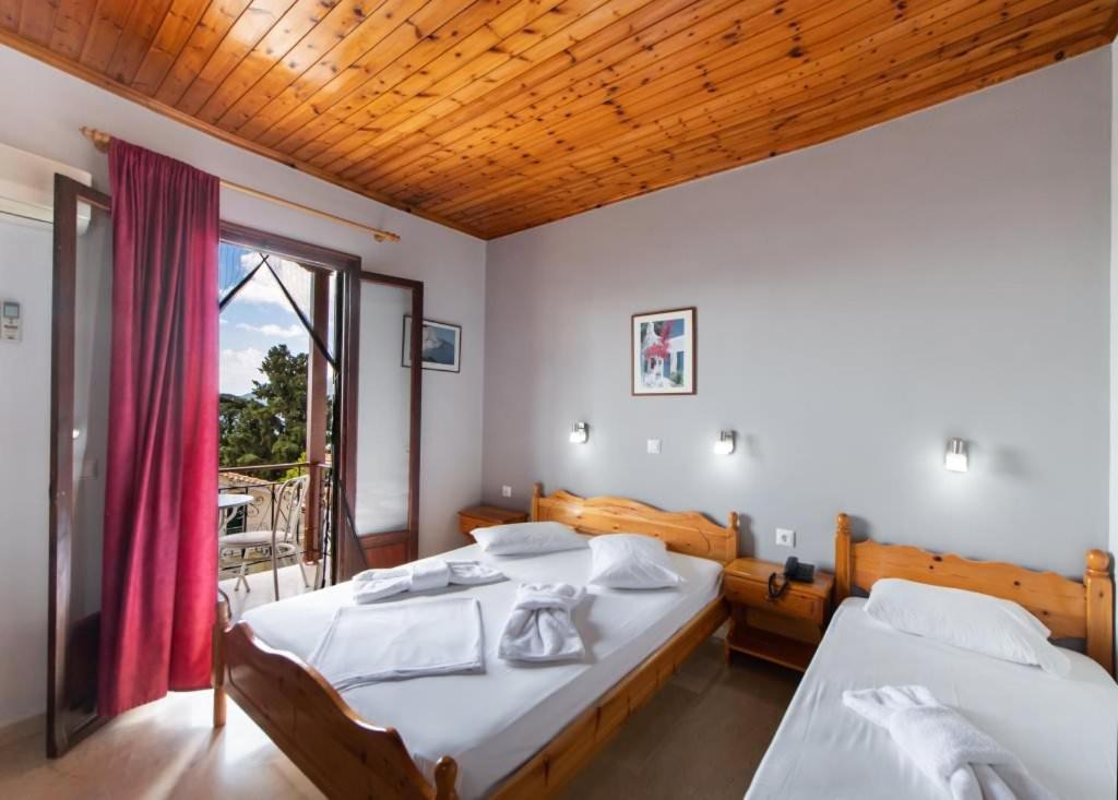 Nostos Hotel Perigiali