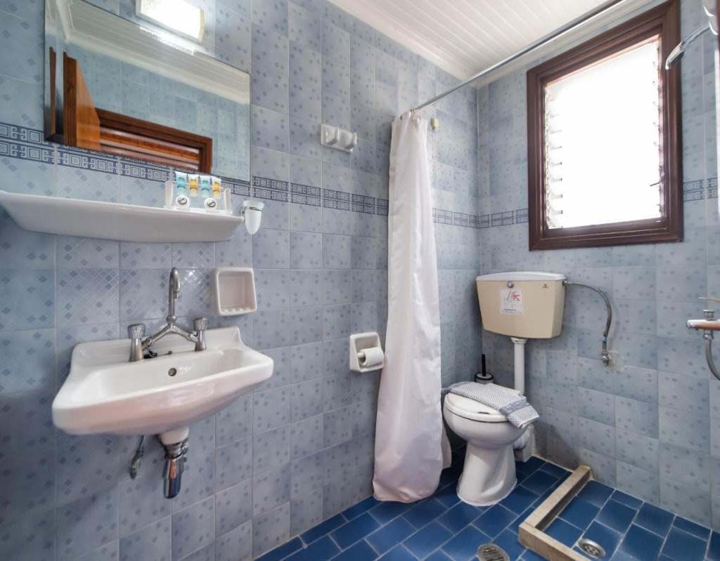 Hotel Nostos 2*