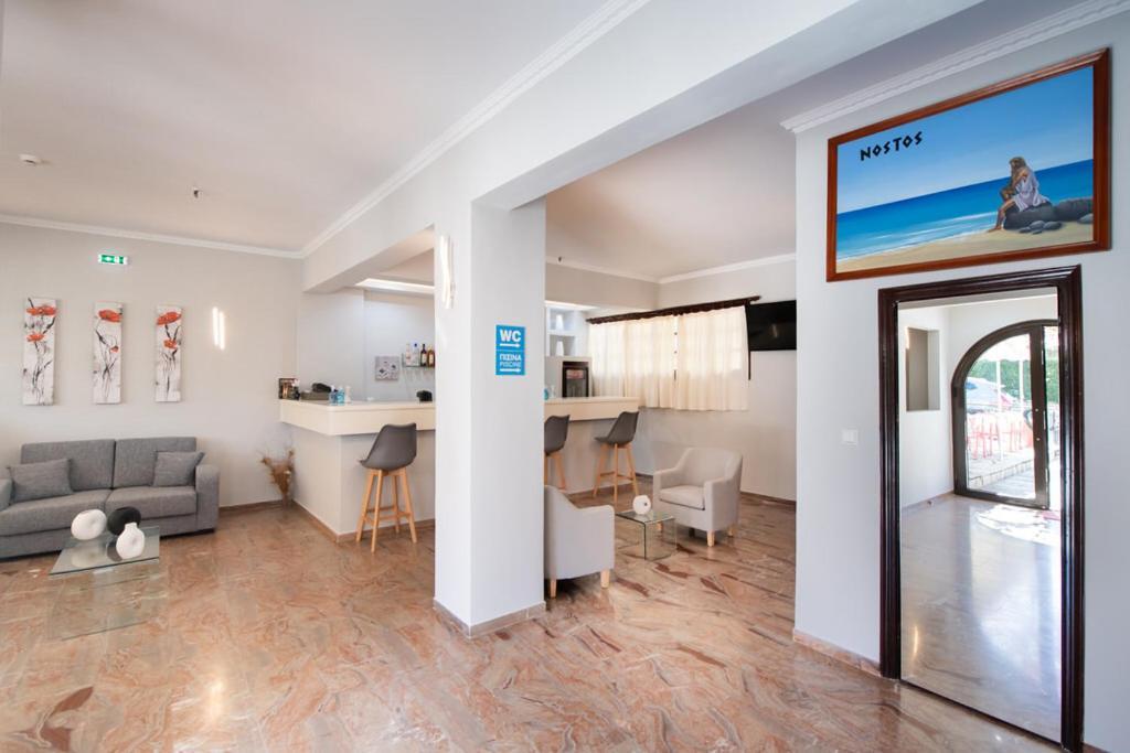 Nostos Hotel 2*